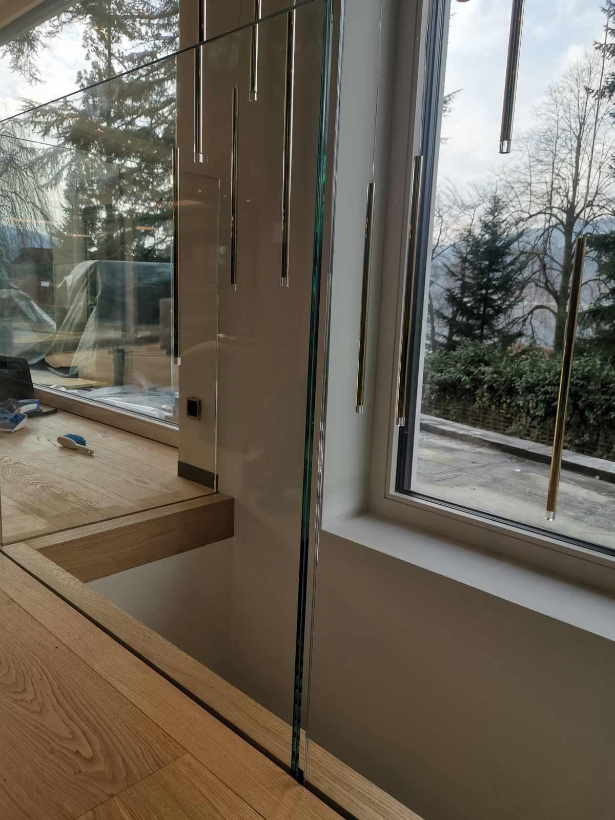 Installazione ALUSKY — parapetto in vetro